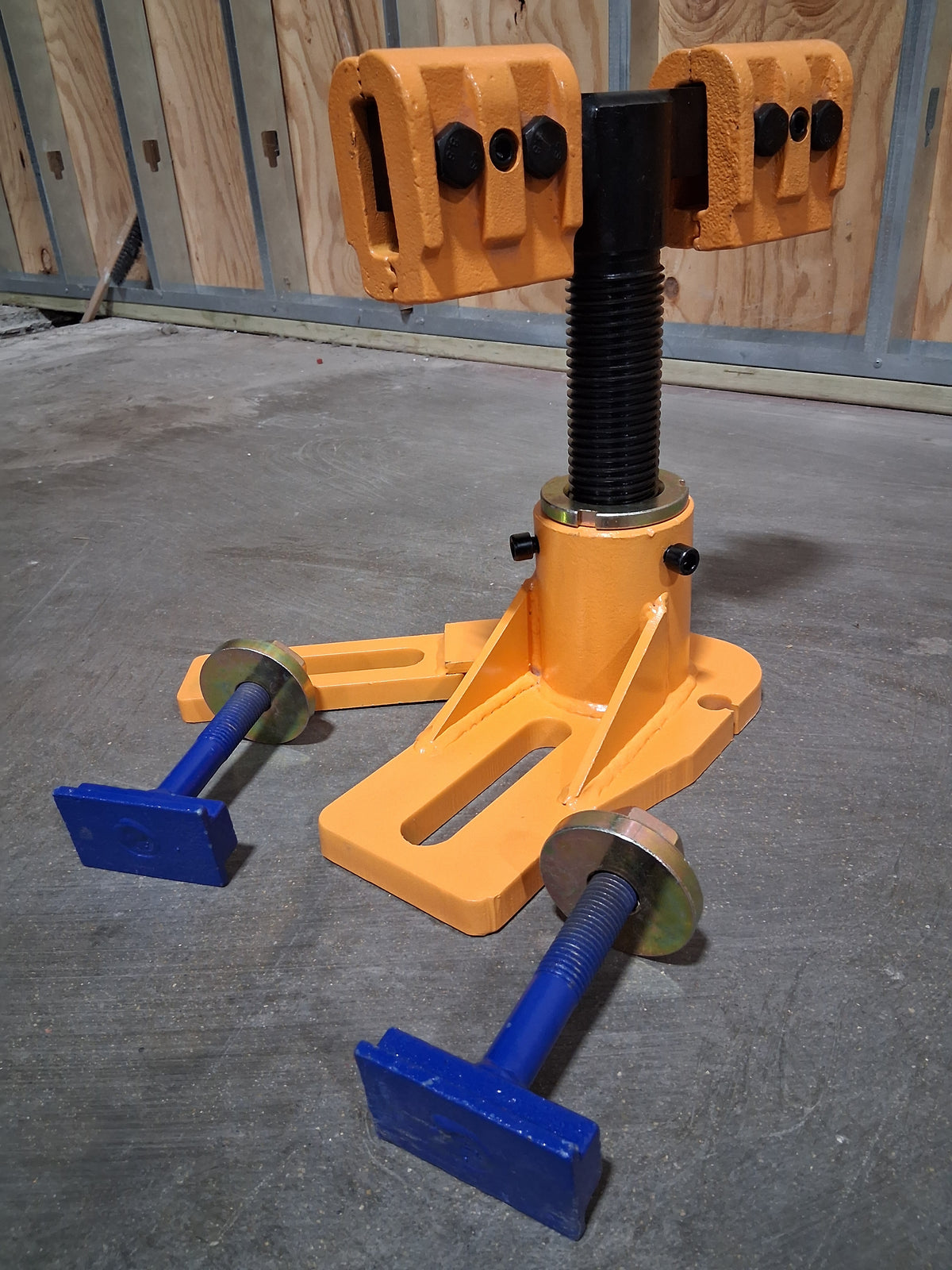 Universal Heavy Duty Auto Body Frame Machine Tie Down Clamp a Set of 4