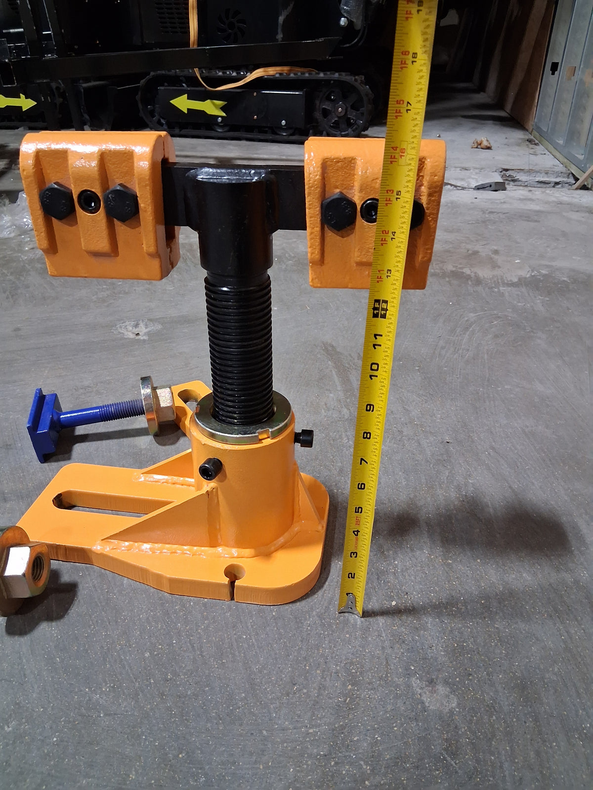 Universal Heavy Duty Auto Body Frame Machine Tie Down Clamp a Set of 4