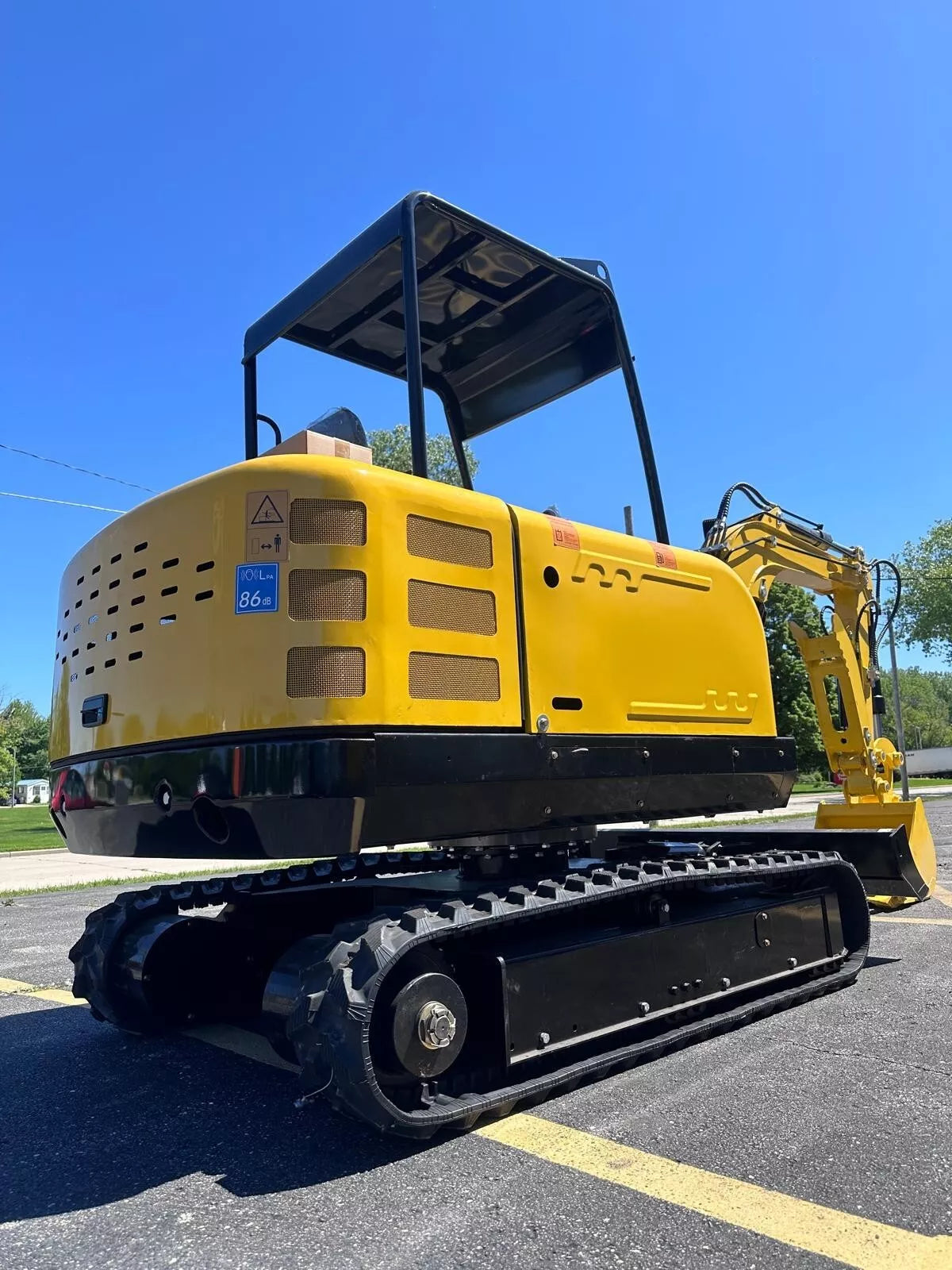 FREE SHIPPNG New Excavator, EPA CERTFD Kubota Engine 3.5 TON Kubota D1703B 3.5 TON Excavator Ready to Ship