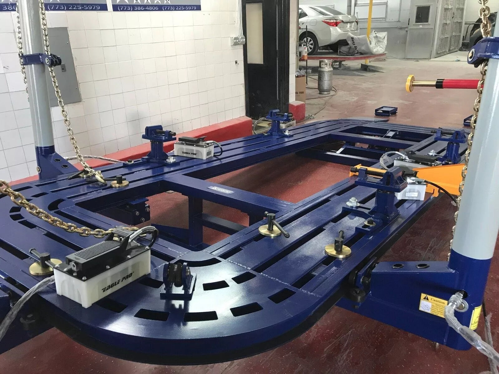 NEW FREE SHIPPING 24 FEET LONG AUTO BODY FRAME MACHINE RACK 3 TOWERS WITH CLAMPS 360-Degree Pulling Towers with 10-Ton Force for Vehicle Frame Repair