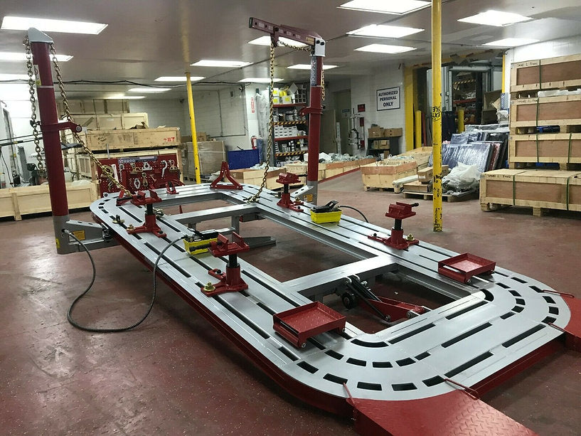 FREE SHIPPING NEW 16 FEET AUTO BODY FRAME MACHINE + CLAMPS 360 MOVN TOWERS. Close-Up of Hydraulic Pump