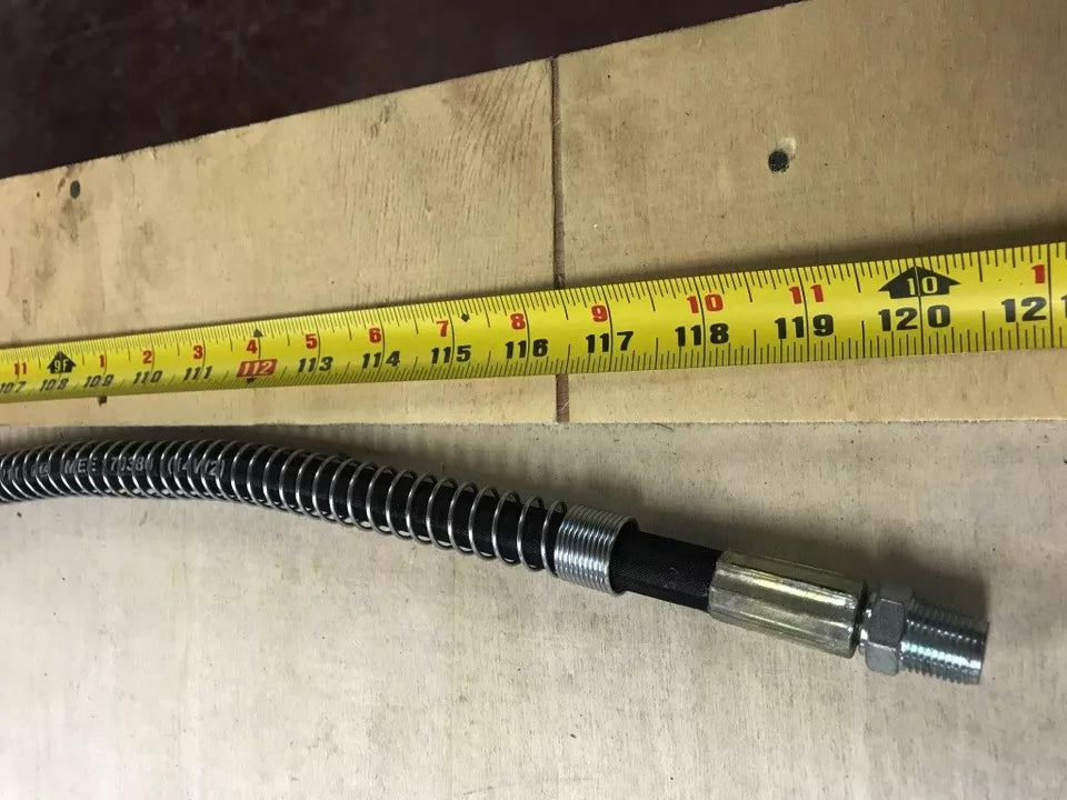 Compact High-Pressure Pump with Coil Spring Hose