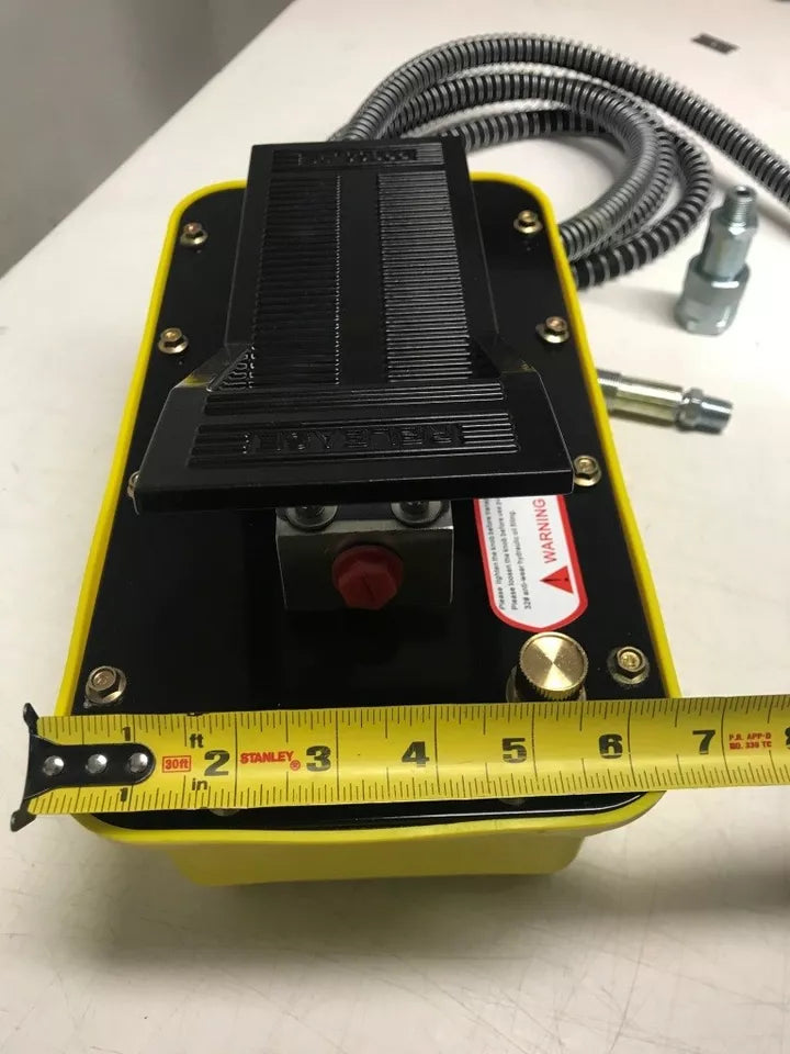 Hydraulic Pump for Hands-Free Use