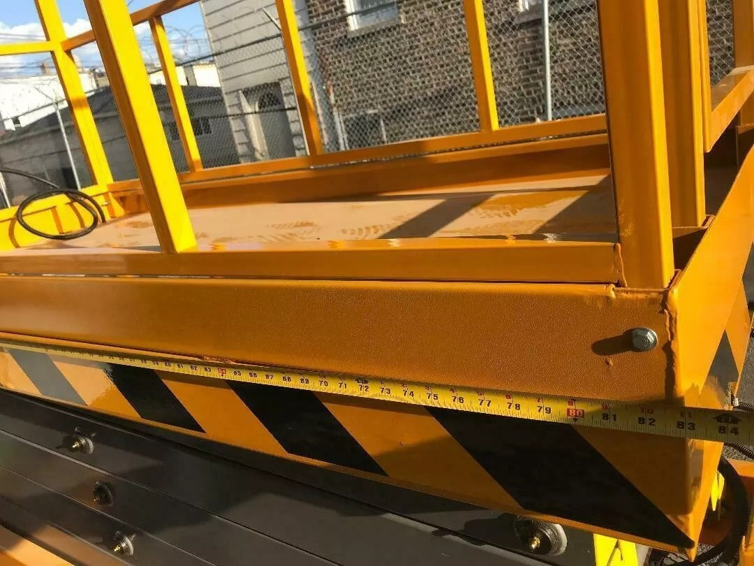 Scissor lift ready for operation