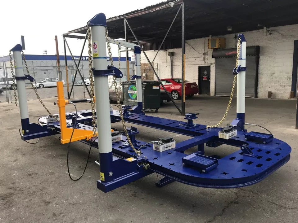 20 FEET LONG AUTO BODY FRAME MACHINE 4 TOWERS WITH CLAMPS, HOOKS, TOOLS + CART Top view of the 20ft auto frame machine with clamps and tools