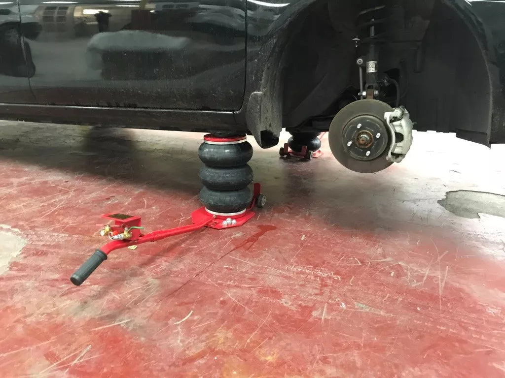Auto shop Tire Shop 2 pcs Triple Bag Go Air Jacks 6600 LBS Quick Lift Heavy Jack Auto shop Tire Shop 2 pcs Triple Bag Go Air Jacks 6600 LBS Quick Lift Heavy Jack