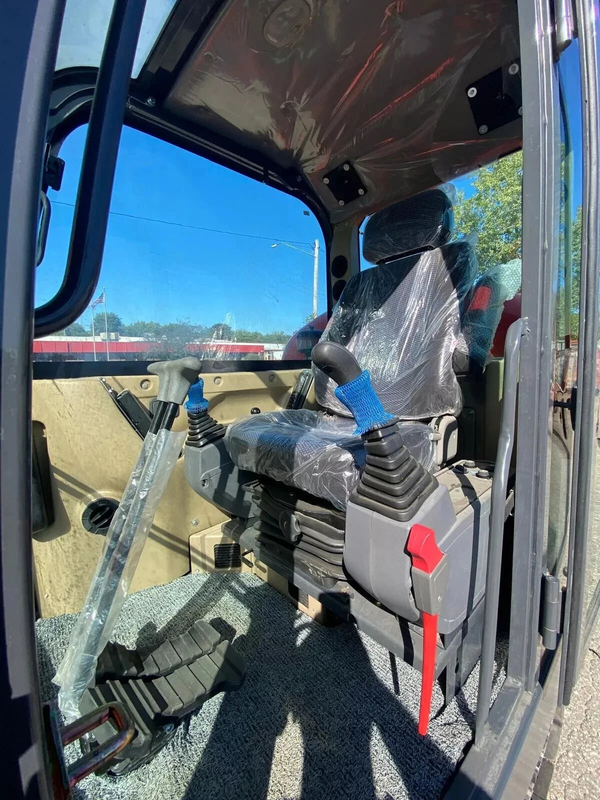 New 6 Ton Mini Excavator EPA Yanmar Diesel 12000 Lbs 61.5 HP FREE SHIPPING! New 6 Ton Mini Excavator EPA Yanmar Diesel 12000 Lbs 61.5 HP FREE SHIPPING!