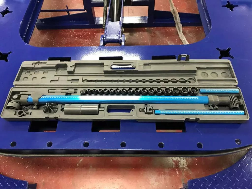 FREE SHIPPING 20 FEET LONG AUTO BODY NEW FRAME MACHINE 30 TON = 3 TOWERS + CLAMPS,TOOLS BENCH