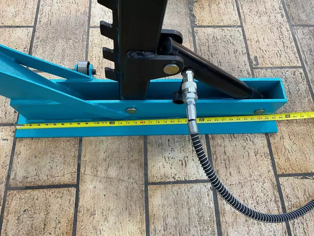 Portable Auto Body Pulling Post Frame Straightener FREE CLAMPS & 3 TON AIR JACK / free local pickup