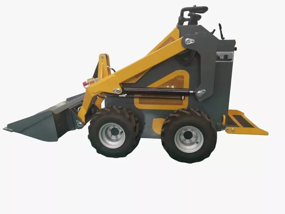 Mini Skid Steer Wheel Loader 23.5 hp Gas, Briggs & Stratton Eng Local Pick Up Mini Skid Steer Wheel Loader 23.5 hp Gas, Briggs & Stratton Eng Local Pick Up