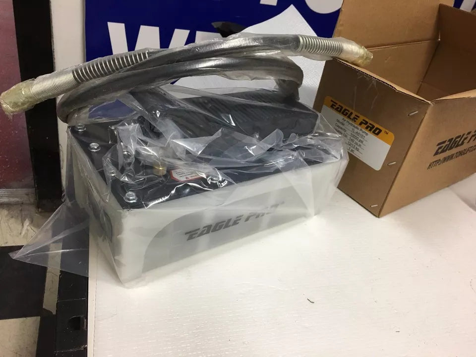 Air Hydraulic Foot Pump Eagle Pro 10000 PSI Foot Pedal High Pressure WITH HOSE Air Hydraulic Foot Pump Eagle Pro 10000 PSI Foot Pedal High Pressure WITH HOSE