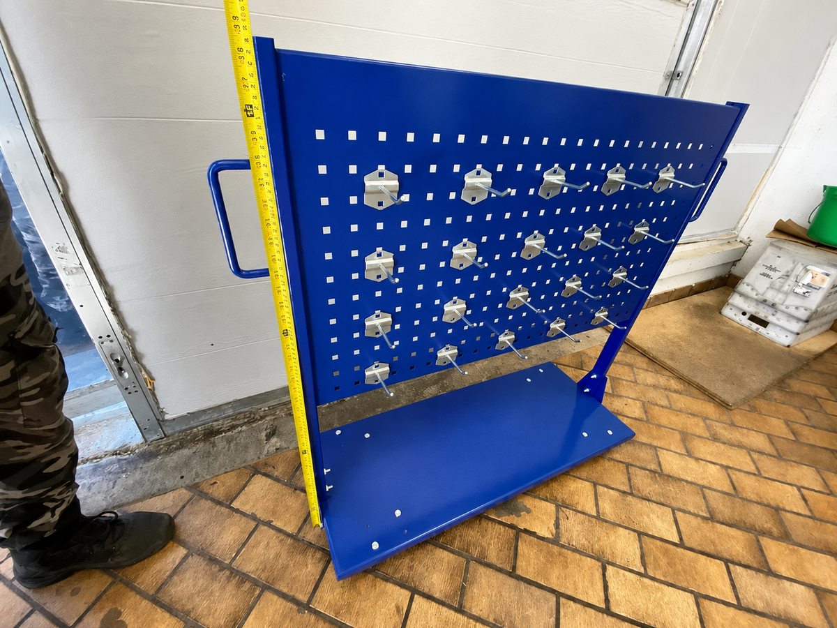 AUTO BODY FRAME MACHINE TOOLS AND CLAMPS PORTABLE TOOL CART WITH 20 HANGERS!!.