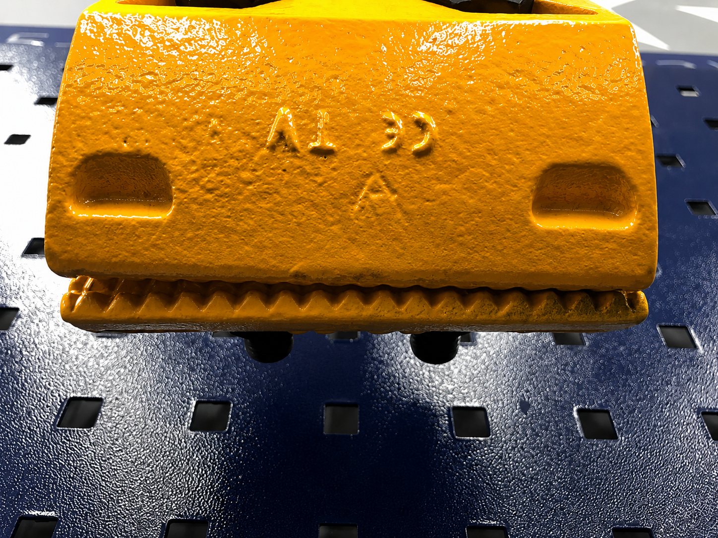 Mo-clamp MCL4030 style Self-Tightening Grip Pull Heavy Duty Frame Machine Clamp