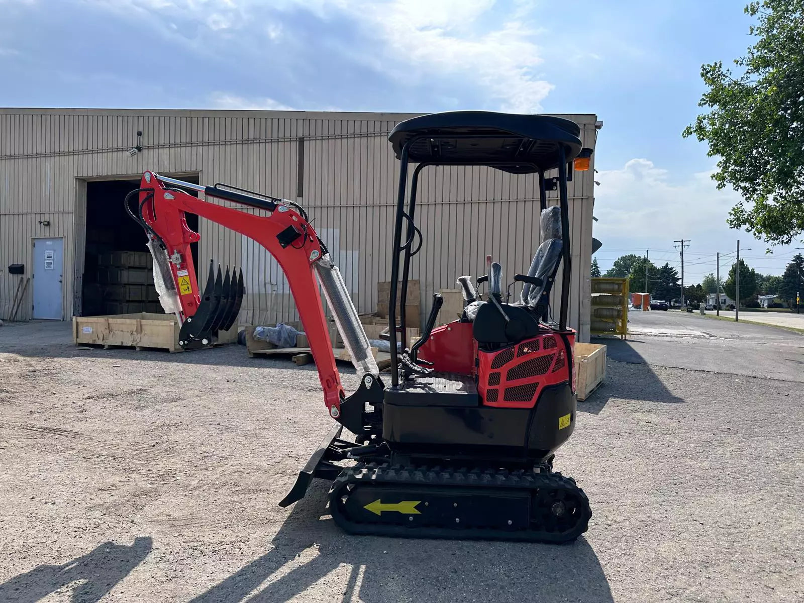 Close-up of KUBOTA D902 Diesel Engine in 2 Ton Mini Excavator
