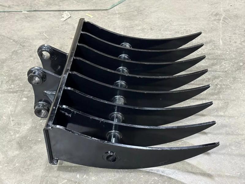 Excavator Root Rake Attachment 3.5 ton for rippa