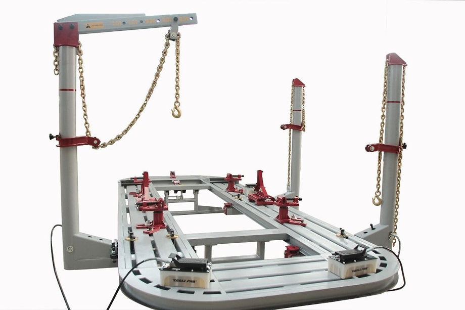 Front view of the 20ft auto frame machine with 3 pulling towers
