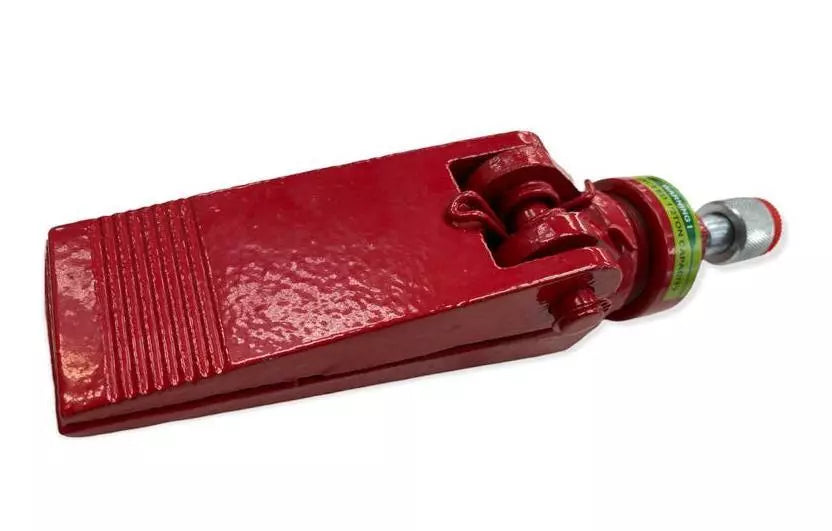 Porta Power Tool 3-3/4" Jaw Opening in Action
