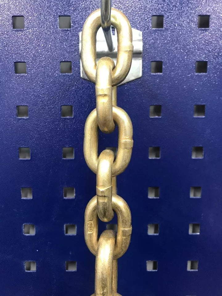 Premium-grade steel T Hook Chain perfect for towing and industrial applications