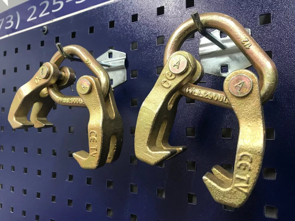 Set of 2 Claw Hooks with Clamp Pull Design for Professional Use
