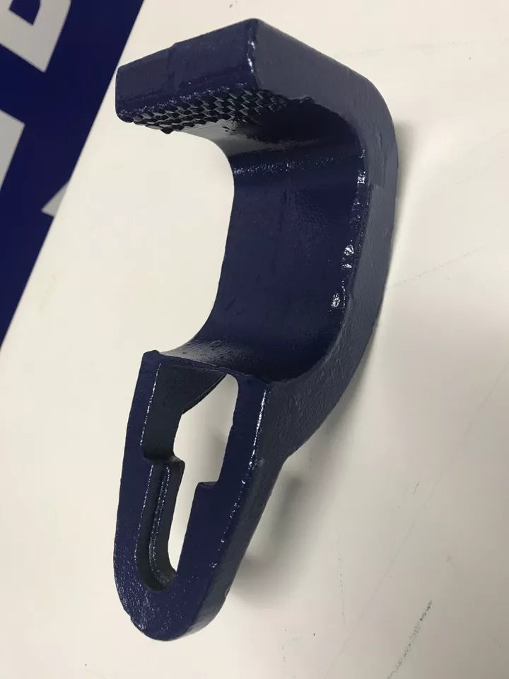 Sill Hook 3 Ton Round Clamp with 2-1/2" wide hook for auto repairs
