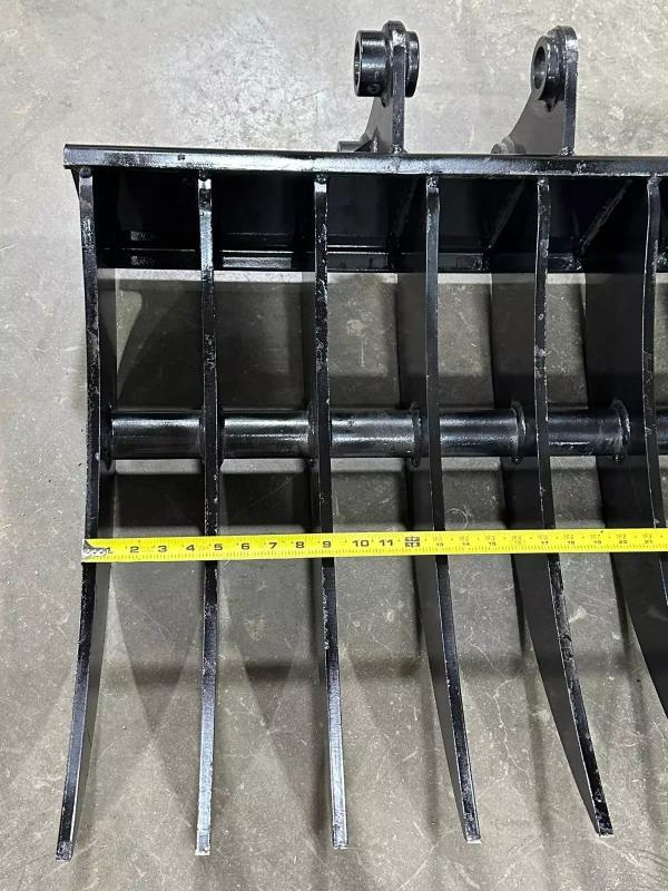 Excavator Root Rake Attachment 3.5 ton for rippa