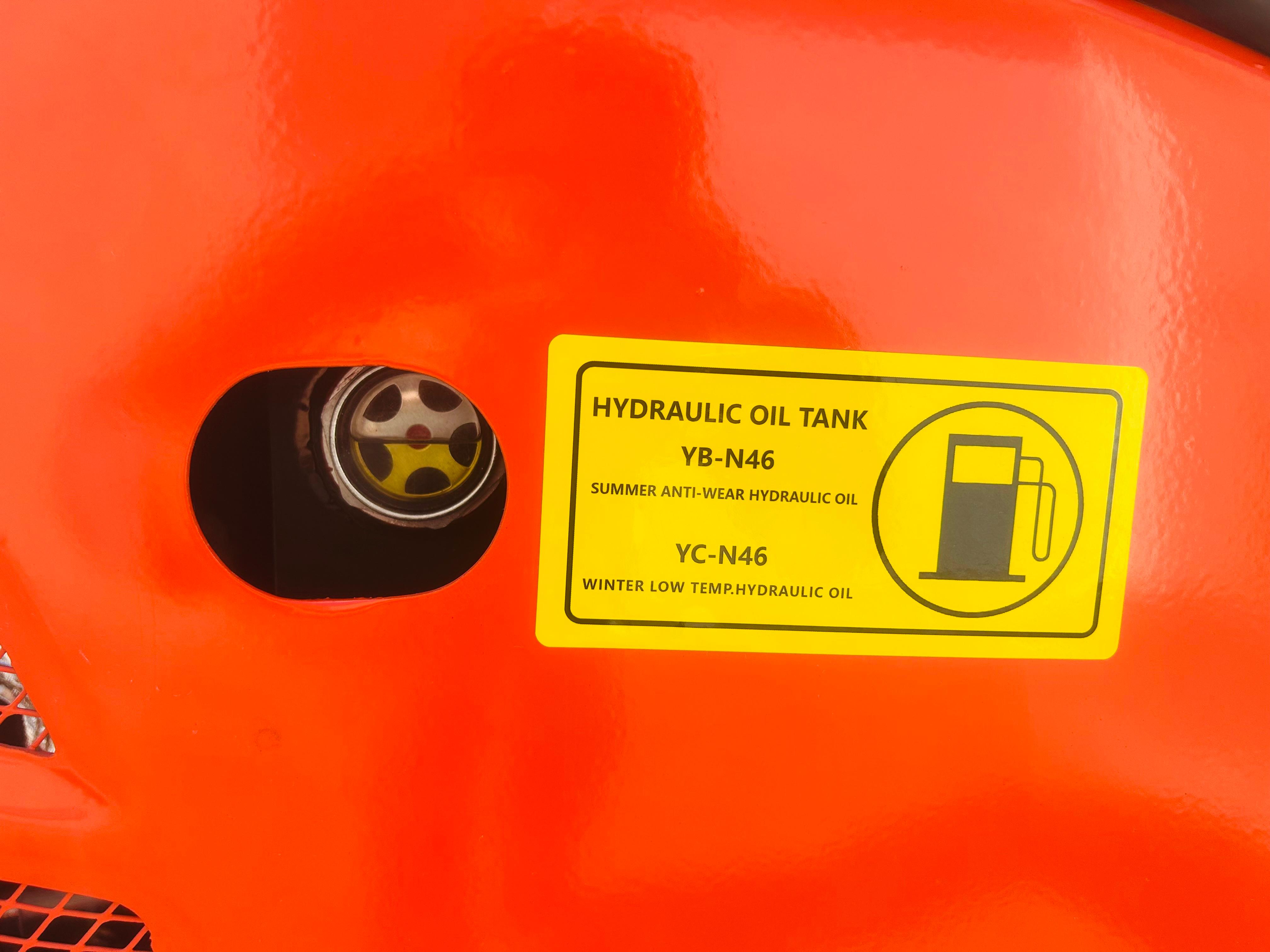 2 Ton New Mini Excavator, EPA certified USA KUBOTA Diesel Engine