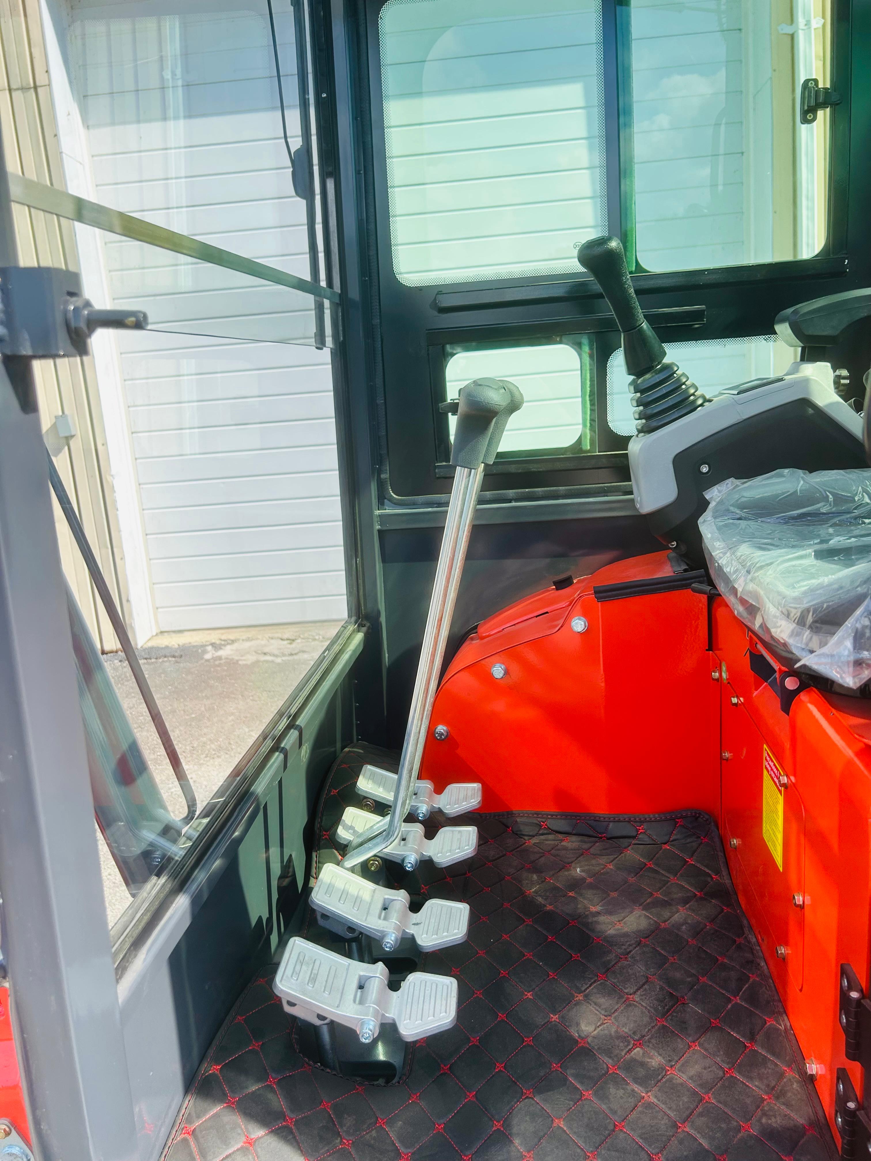 2 Ton New Mini Excavator, EPA certified USA KUBOTA Diesel Engine