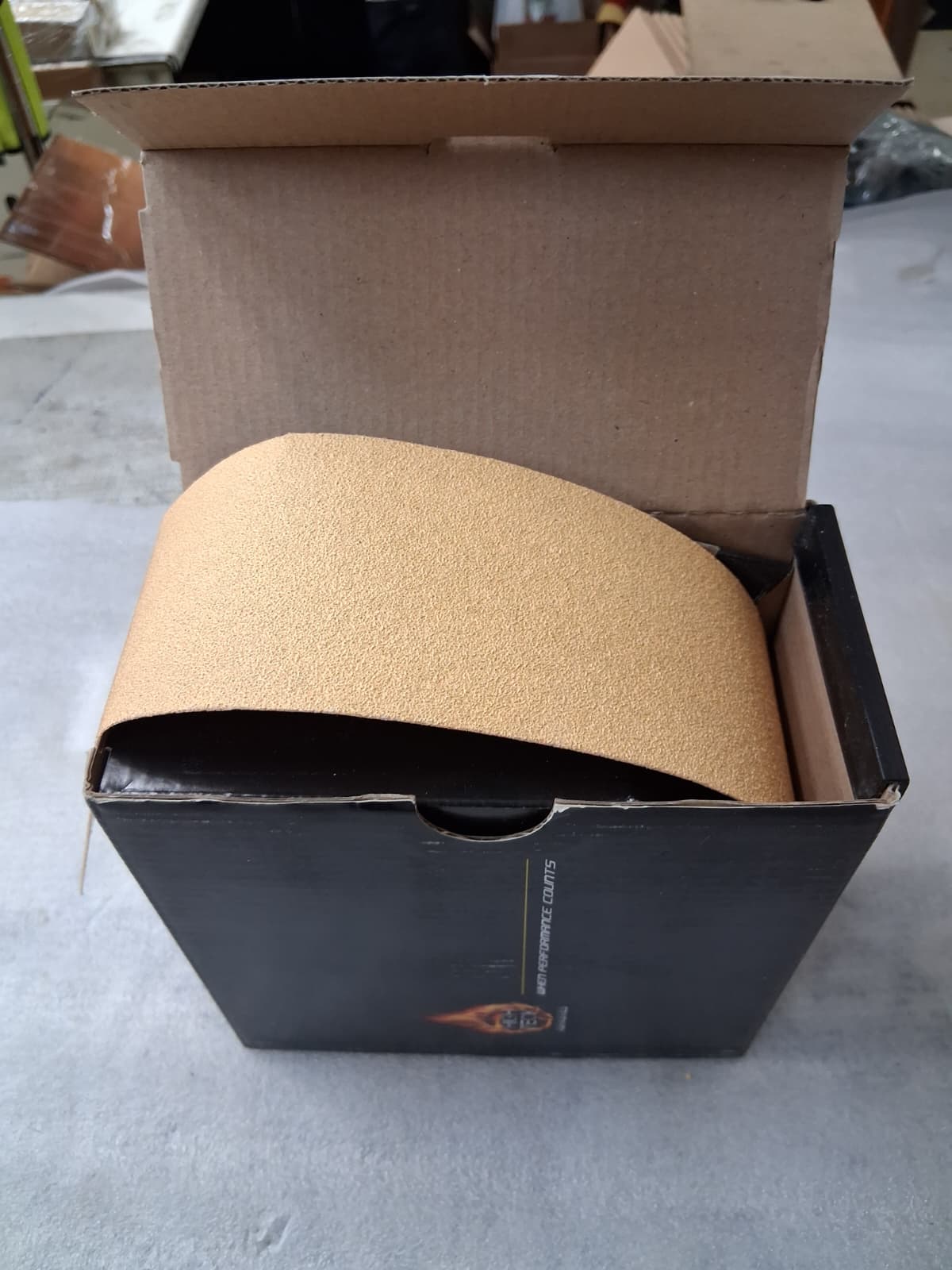 High Teck 20080 Gold PSA Sandpaper Roll - 2.75'' x 20 Yards P80 Grit Body Repair