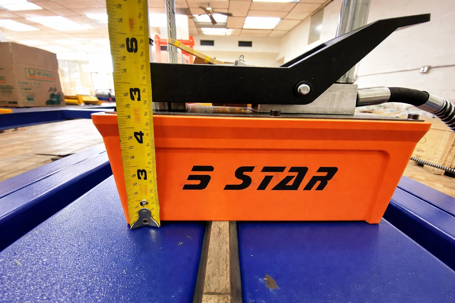 5 STAR AIR FOOT PEDAL HYDRAULIC PUMP FRAME MACHINES SHOP PRESS HOSE COUPLER