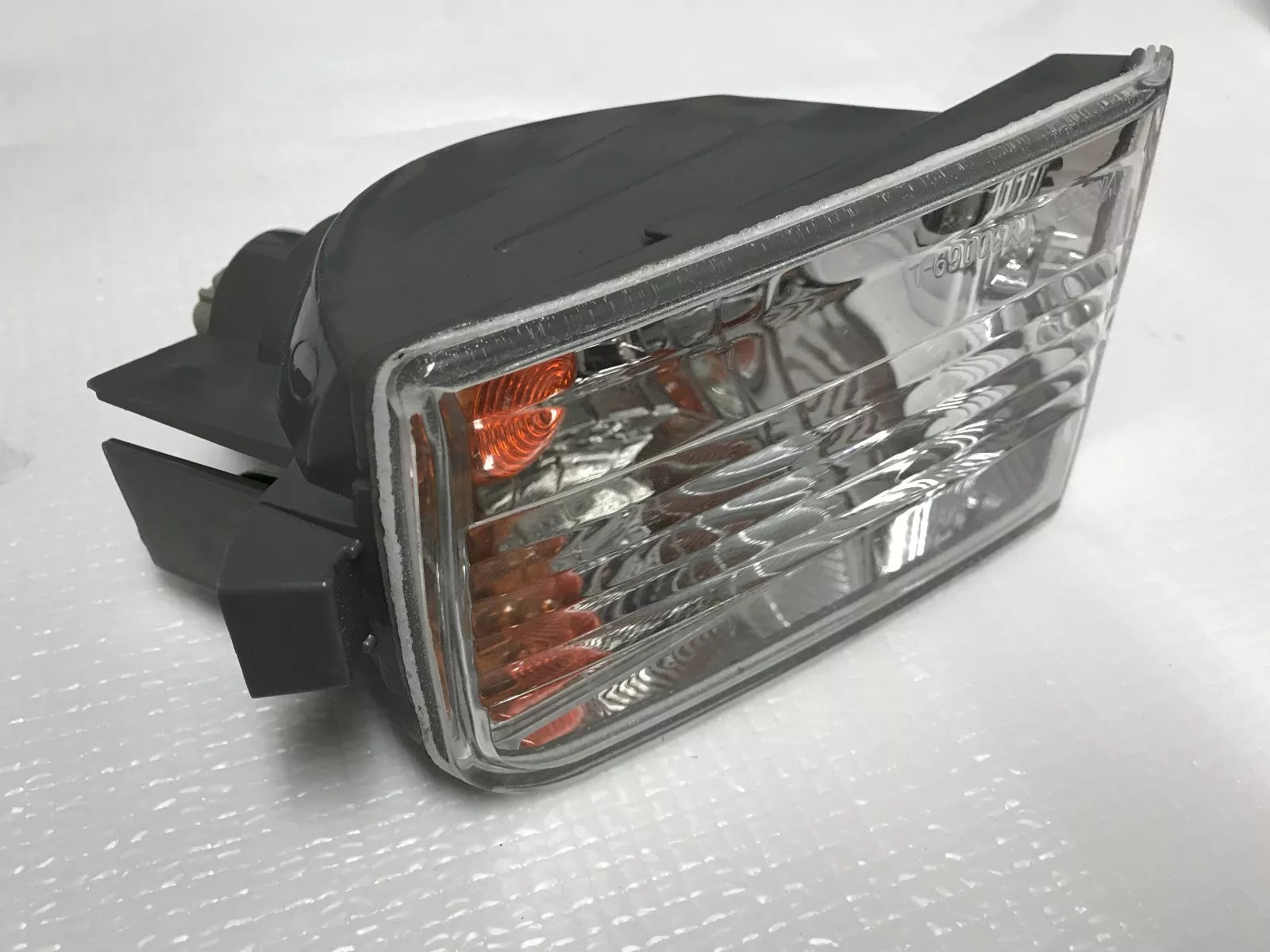 01-03 Toyota Rav4 DEPO Park Lamp Right side Passenger Side