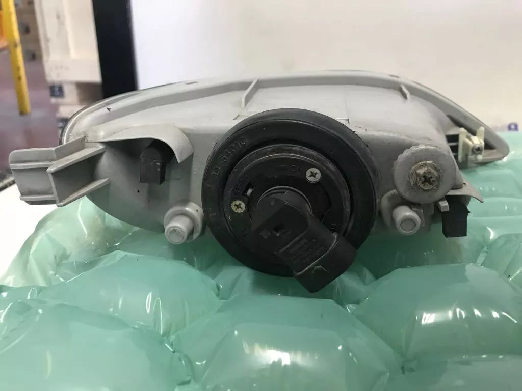 Toyota Corolla Camry Solara TYC 19-5464-00-1 Driving And Fog Light LH