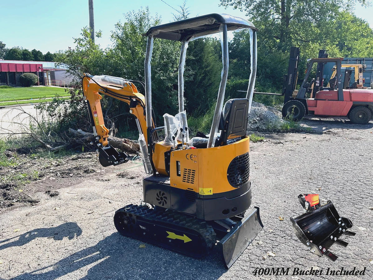 New Mini Excavator, 1 Ton EPA Certified USA Gas Briggs & Stratton Engine