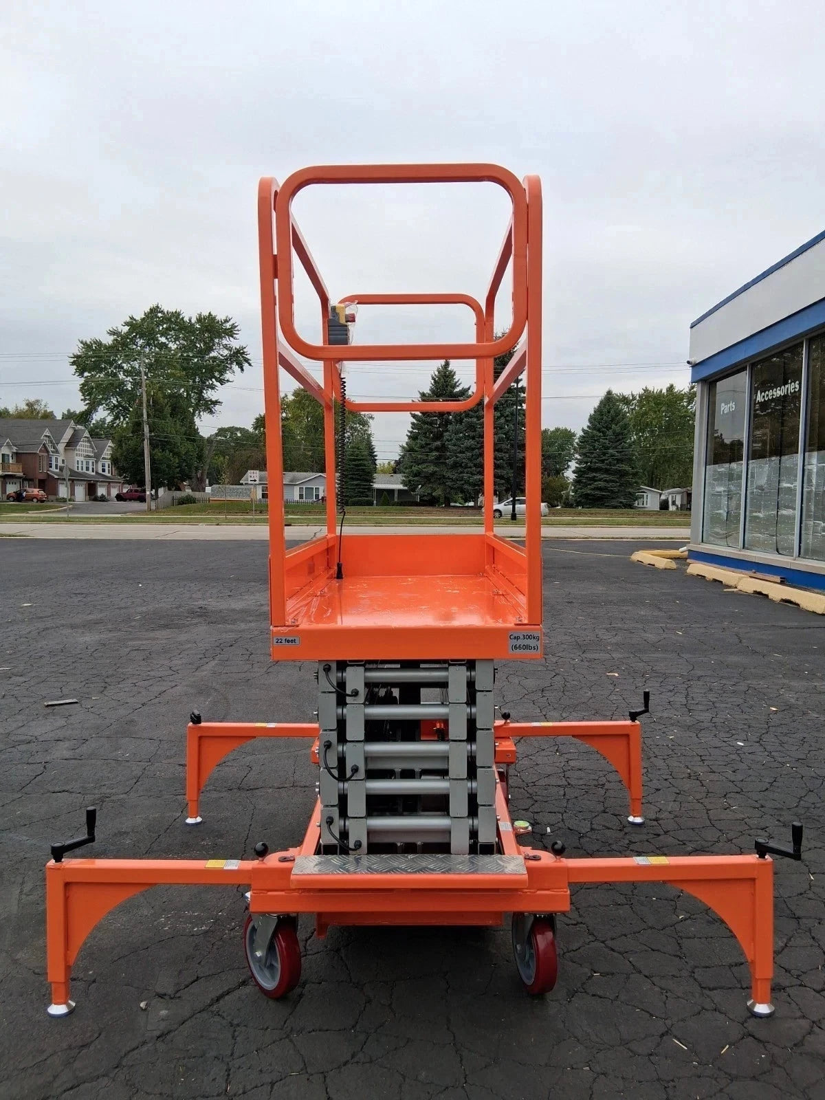 Free Shipping New 5 Star 22 Feet Max Lift Electric Scissor Lift Man Lift.