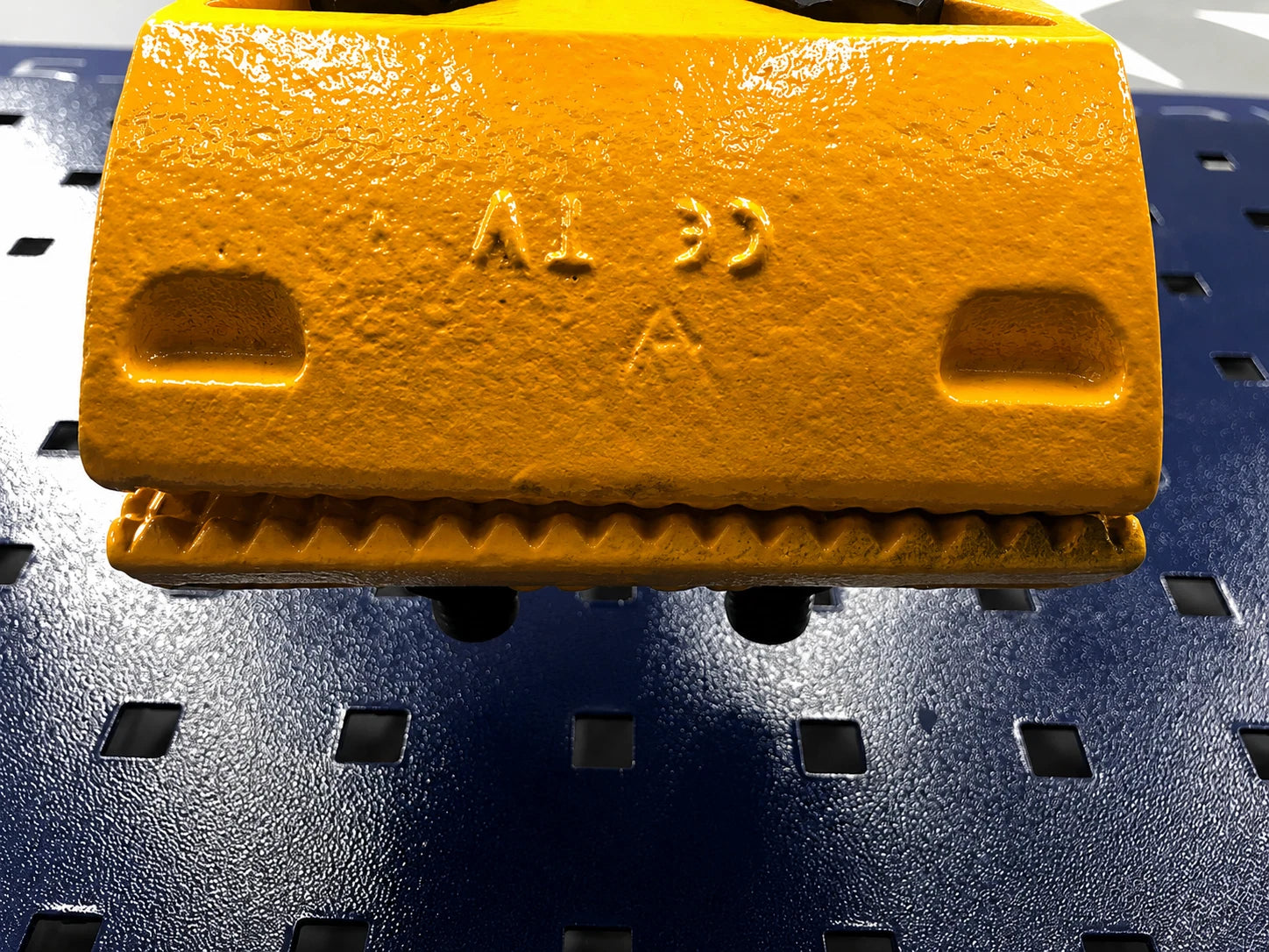 Frame Machine rack clamp Heavy Duty Clamp Red Mo-clamp MCL4030 style