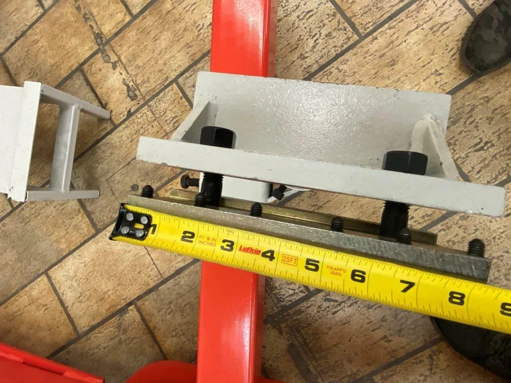 Auto Body Frame Puller Straightener with Roof Including Tools and Air Go Jack
