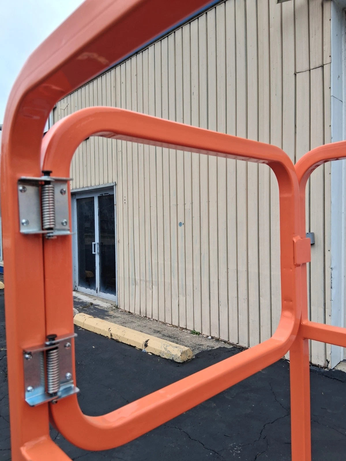 LOCAL PICK UP ONLY 2022 Open Box 5 STAR 16 FEET MAX LIFT ELECTRIC SCISSOR LIFT MAN LIFT&nbsp;