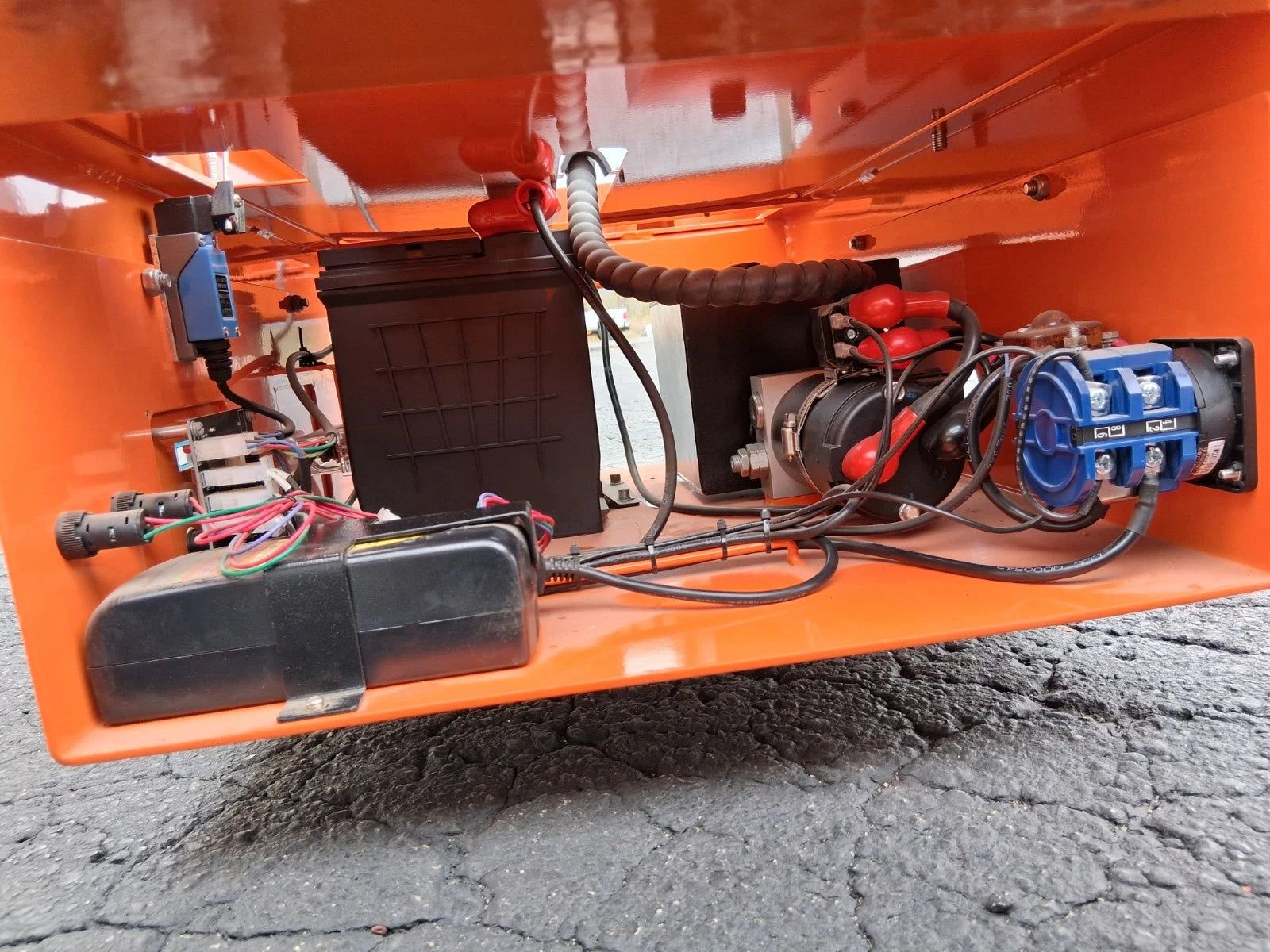 LOCAL PICK UP ONLY 2022 Open Box 5 STAR 16 FEET MAX LIFT ELECTRIC SCISSOR LIFT MAN LIFT&nbsp;