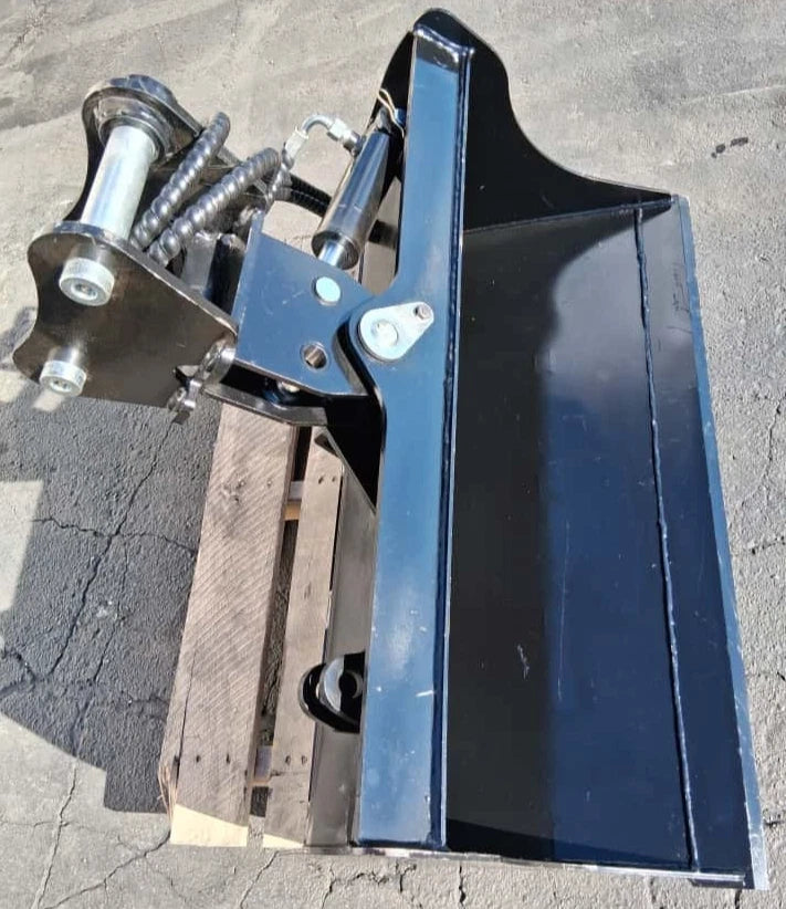 40" Hydraulic Tilt Bucket for 3.5 Ton Excavator – 1.55" Pin RIPPA