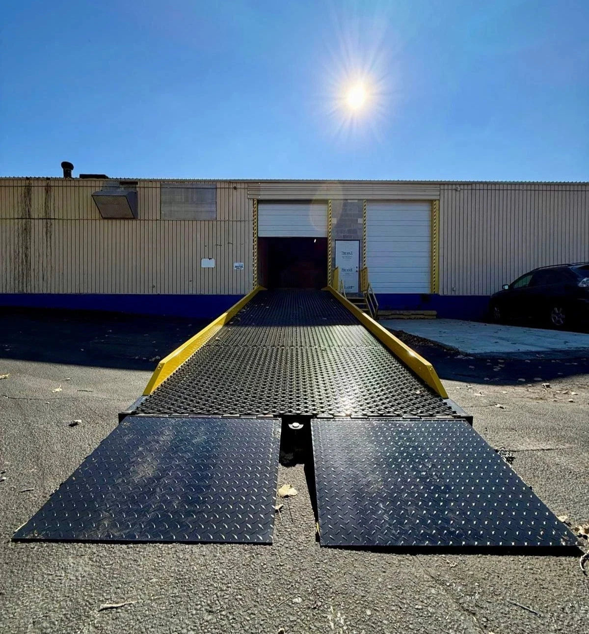 FREE SHIPPING Yard Ramp, Trailer loading Dock, 35 Ft Long 83"W 22000 Lbs Capcity