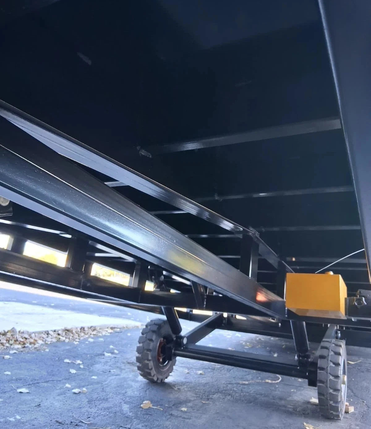 FREE SHIPPING Yard Ramp, Trailer loading Dock, 35 Ft Long 83"W 22000 Lbs Capcity