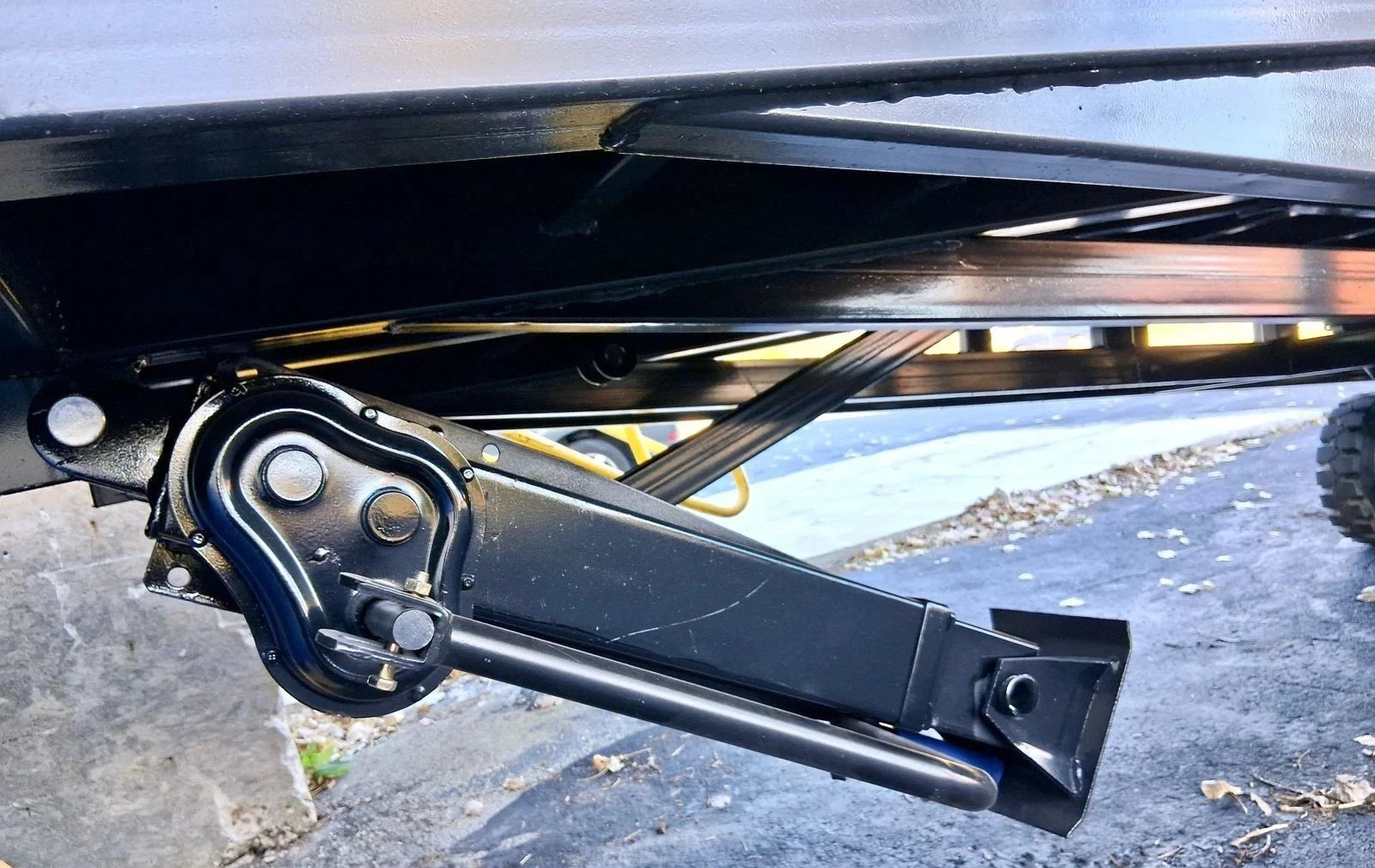 FREE SHIPPING Yard Ramp, Trailer loading Dock, 35 Ft Long 83"W 22000 Lbs Capcity