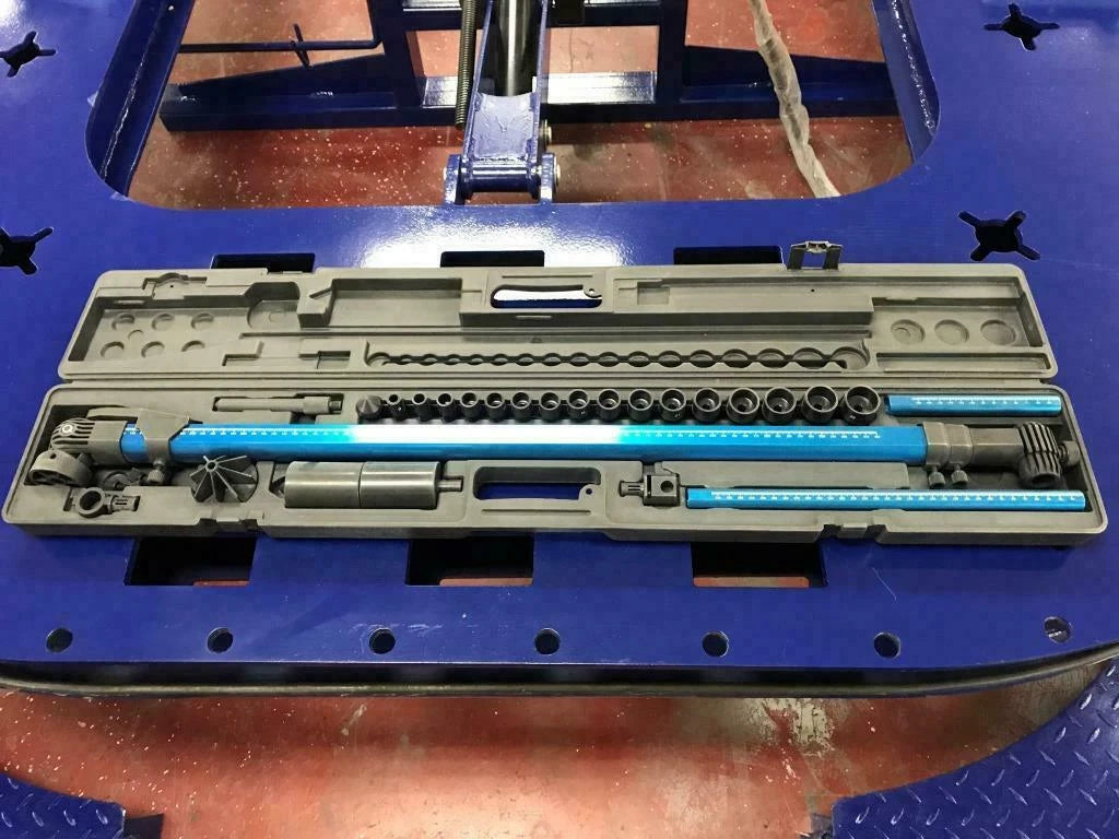 FREE SHIPPING NEW 25 FEET LONG AUTO BODY NEW FRAME MACHINE 30 TON = 3 TOWERS