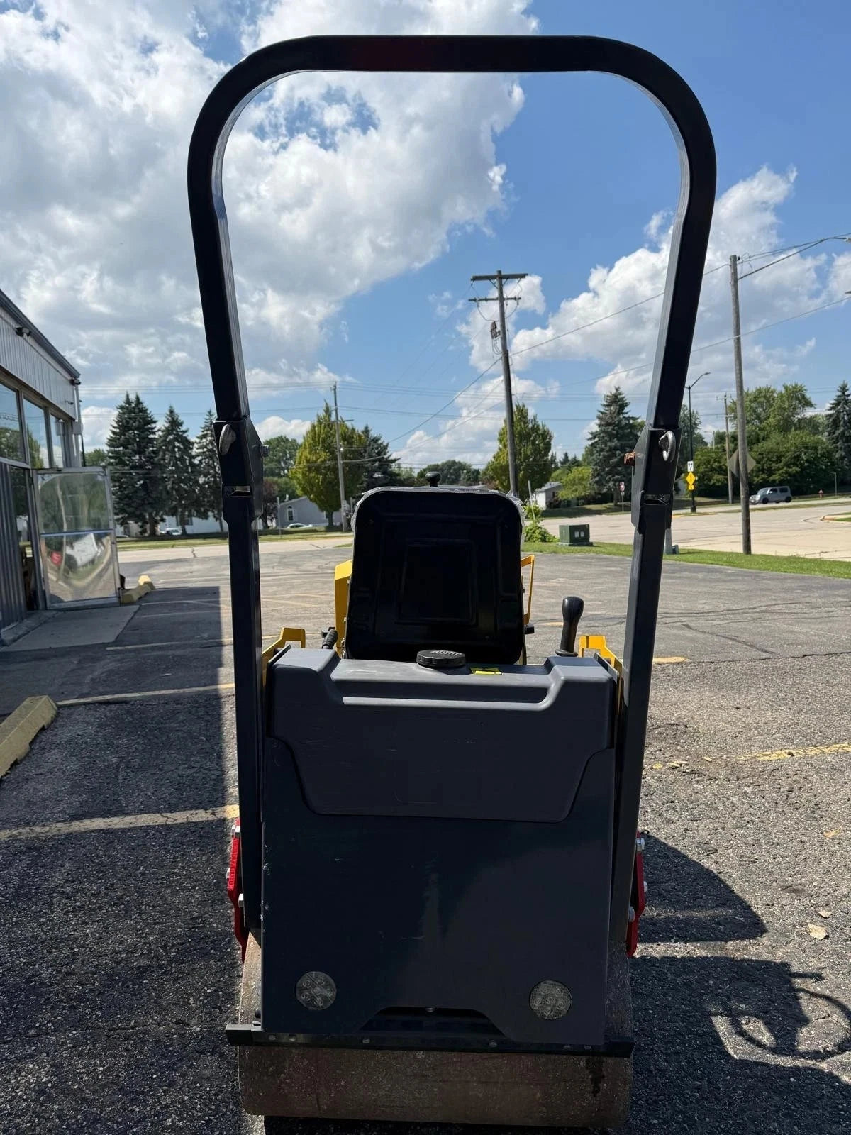 New 1 Ton Asphalt Roller BRIGGS & STRATTON ENGINE - EPA certified Local Pick Up