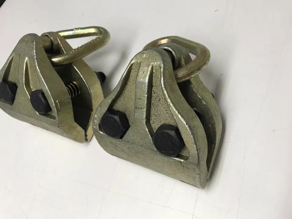 TWO PCS 2 X Self-Tightening Grip Pull Frame Machine Auto Body Repair Clamp
